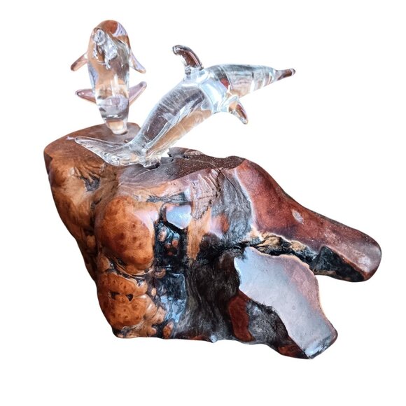 Vintage Handcrafted Wooden Burl & Glass Dolphin Sculpture 5" Desk Decor Hawaii - Picture 3 of 7